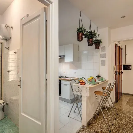 3 Bedrooms Piazza Vittorio Apartman Róma