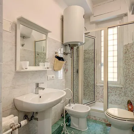 Apartman 3 Bedrooms Piazza Vittorio