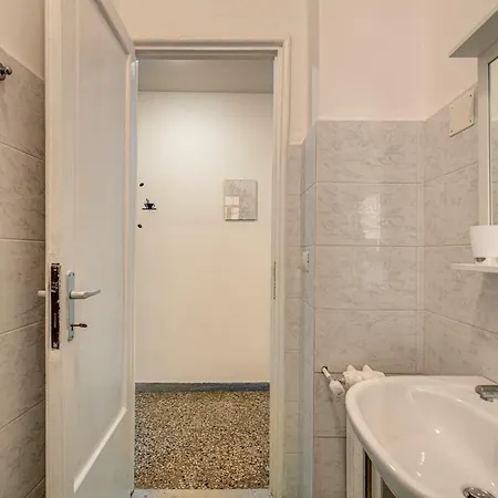 3 Bedrooms Piazza Vittorio *